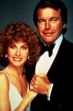 ANNEES 80, 80's, eighties, 79's, 70, pour_l'amour_du_risque, Jonathan et Jennifer, jennifer, robert, wagner, max, février, stephanie, powers, lionel, stander, nostalgie, TV, souvenirs, serie, feuilleton